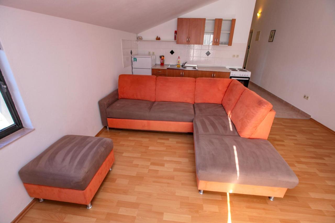 Perunika Apartma